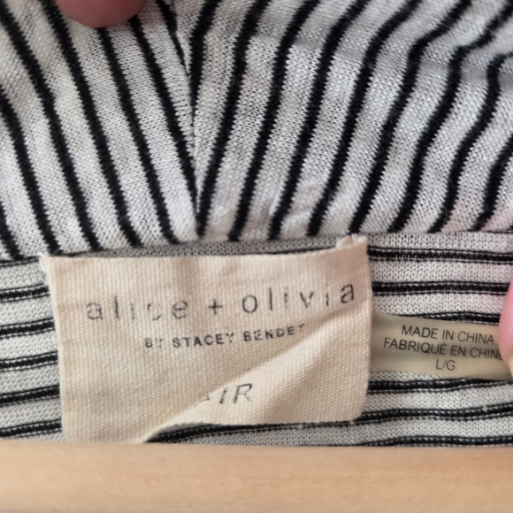 Alice + Olivia AIR Striped Linen Blend V-neck Draped Long Sleeve Top L - Picture 3 of 11